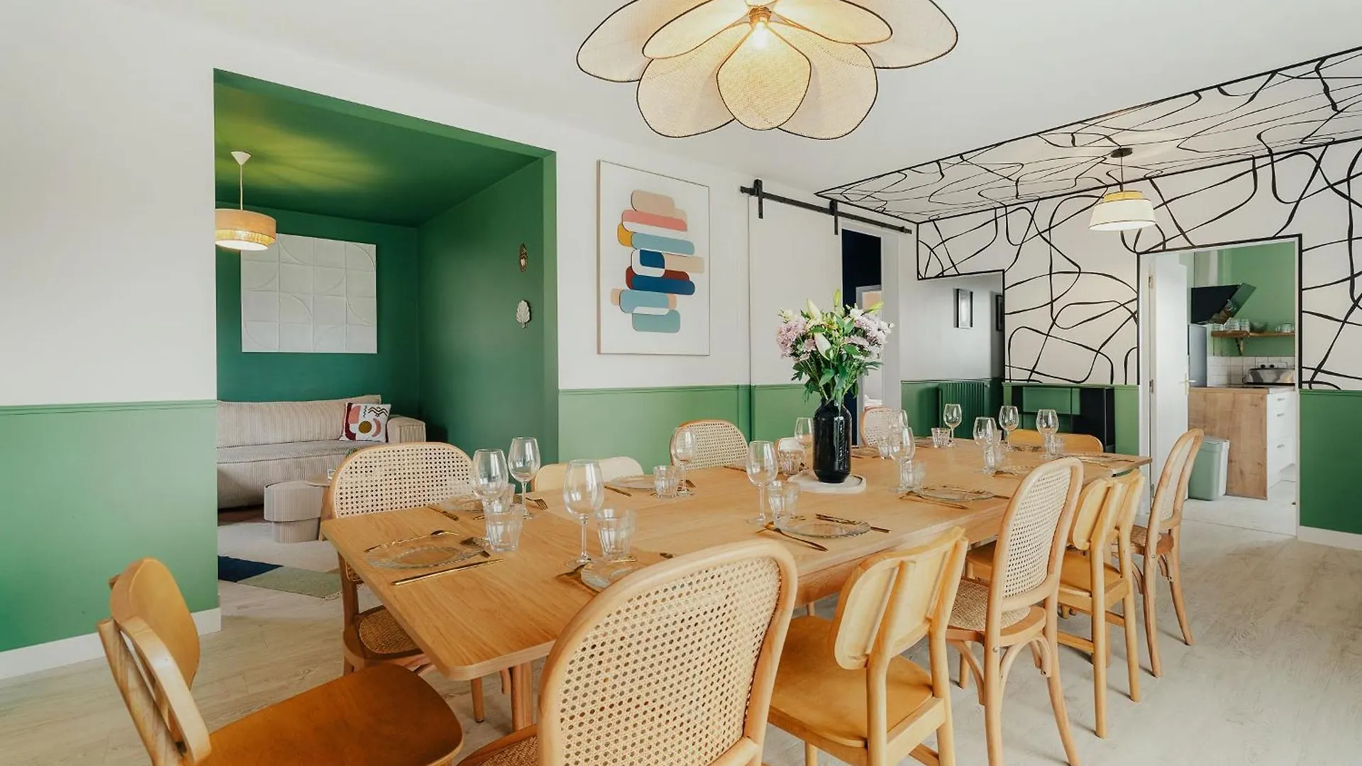 Maison 12 Personnes, Grand Jardin, Proche Plages, Animaux Acceptes Par Maison Elanore Pleurtuit Hébergement de vacances